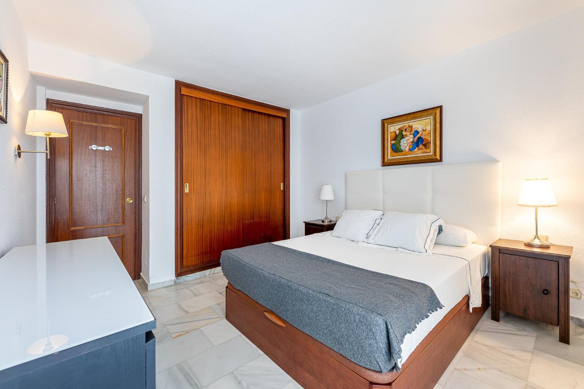 797 Holiday Rentals - Piso Para 3 En La Carihuela Con Piscina توريمولينوس المظهر الخارجي الصورة