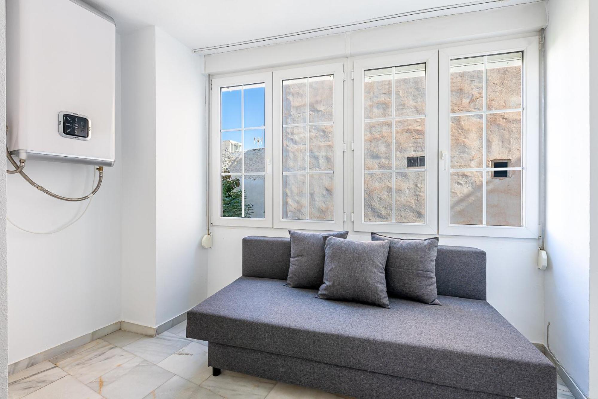 797 Holiday Rentals - Piso Para 3 En La Carihuela Con Piscina توريمولينوس المظهر الخارجي الصورة